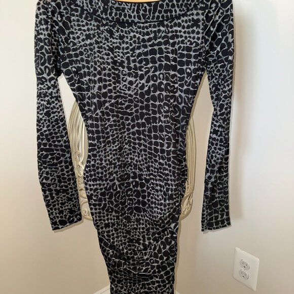 BCBG Maxazria Halle Bodycon Mini Dress Black White - Picture 2 of 5